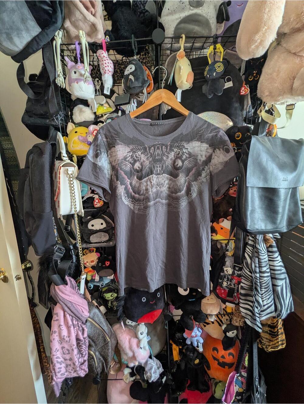 Grunge Moth Print Sisley Tee